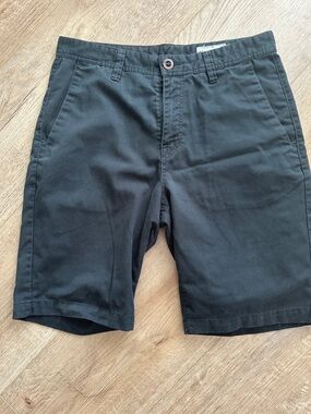 Volcom Men's Black Flat-Front Casual Shorts